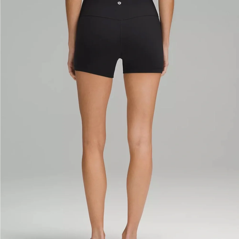 Lululemon Align High-Rise Black 4” Shorts SZ 6 - Picture 2 of 11